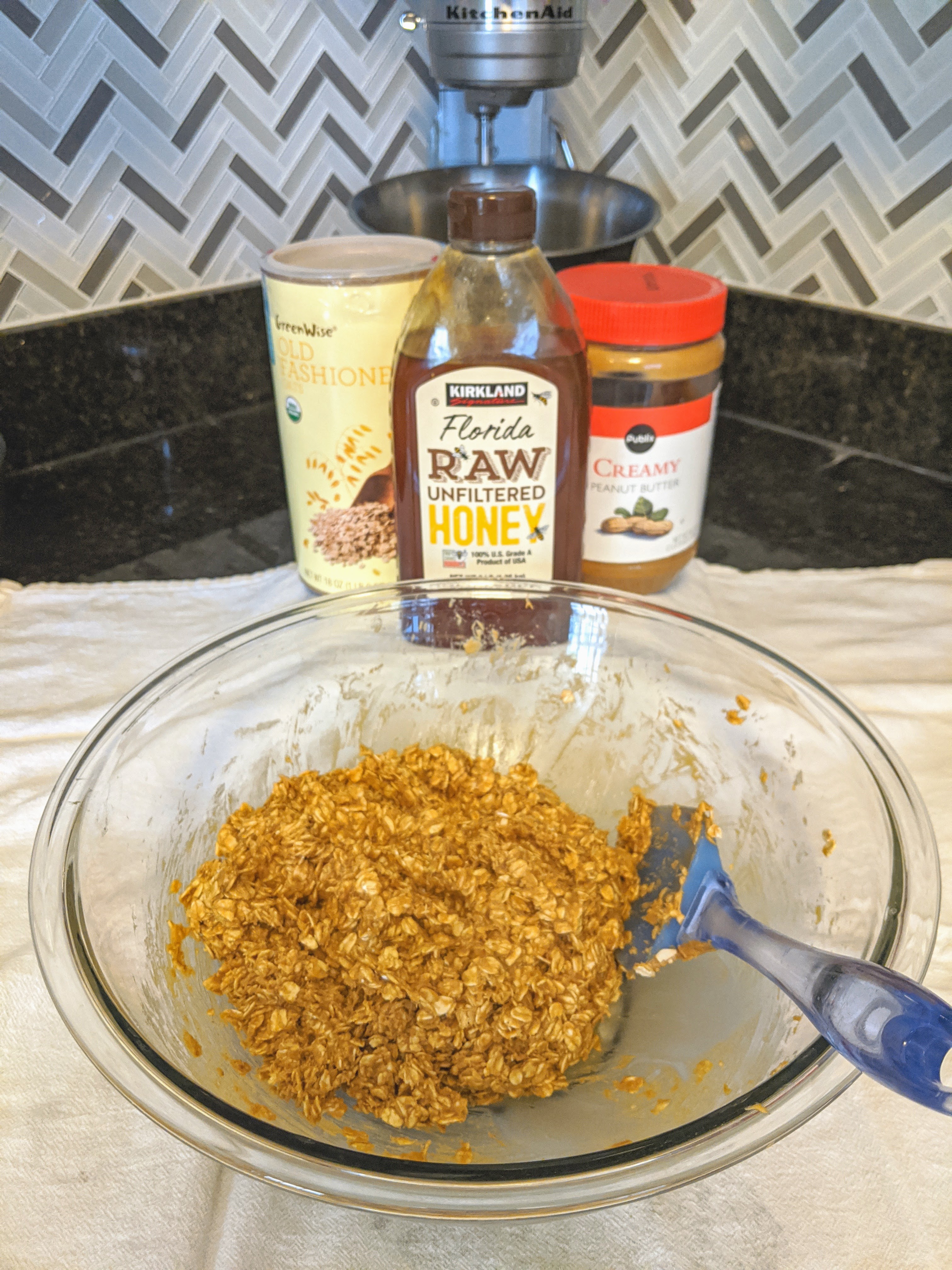 3 Ingredient Peanut Butter, Honey, & Oat Bars